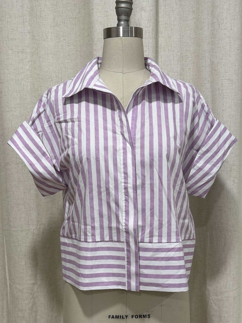 Hope & Harlow Relaxed Short-Sleeve Button-Down Shirt Lavender & White Stripe S